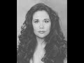 Eglise Gutierrez sings La traviata Eglise Gutierrez sings La traviata