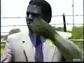 Bug in Mouth Brings Out the Street in Reporter !!!!!!! Bug in Mouth Brings Out the Street in Reporter !!!!!!!