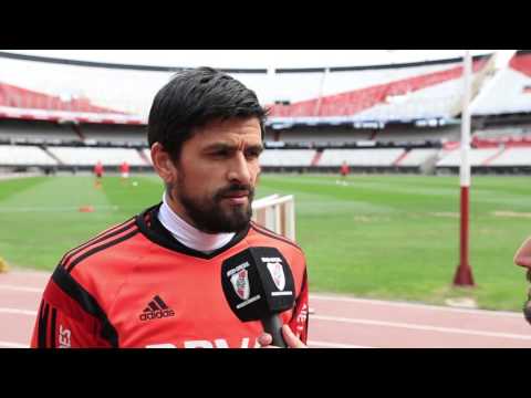 Lucho González: ?No deja de ser un clásico?
