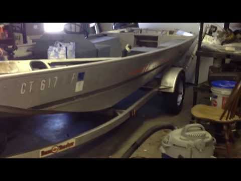 how to find leak in boat hull