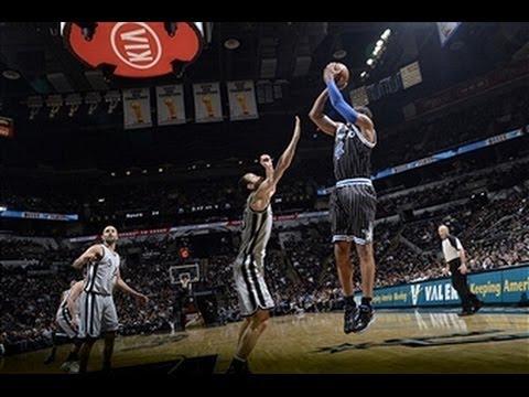 Video: Arron Afflalo Beats the Halftime Buzzer With a Three!