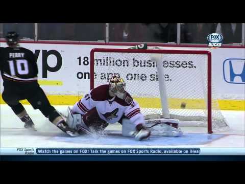 Anaheim Ducks - The Phoenix Coyotes and Anaheim Ducks go at it in a shootout on October 18th, 2013.