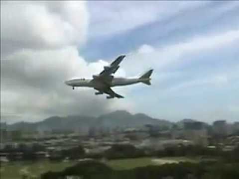 Crazy Plane Landings (Near Death)
