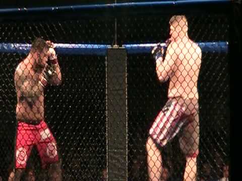 Christian Morecraft Vs Josh Diekman at CFX 6 Nov 14 2009