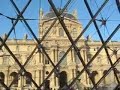 Parigi-Piramide del Louvre
