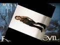 Milla Jovovich Pictures In Resident Evil!
