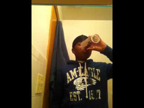 Courtney Gee FAILS Cinnamon Challenge