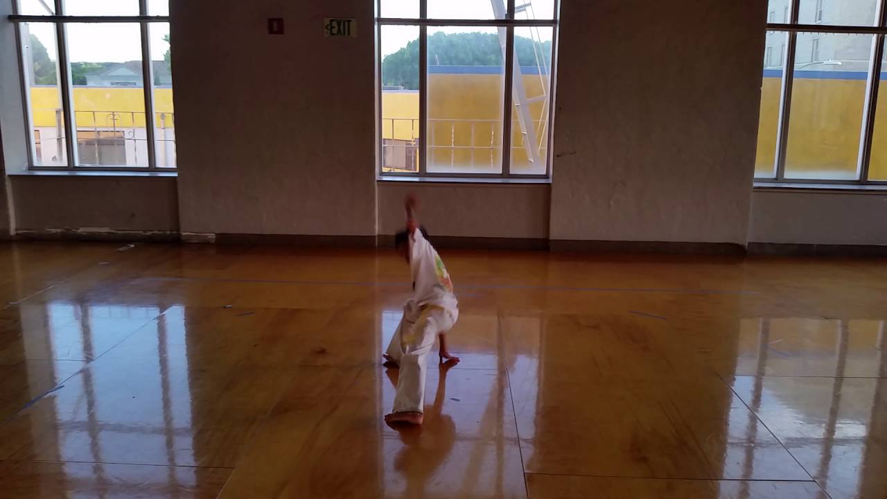 Omulu Capoeira Group - Oakland, CA, USA - Espírito Solo Demo 2016
