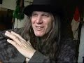 je fais quelques chansons pour 
une journ�e d'honneur et de lutte pour la femme. a ses origines apr�s une incendie suite a un lock out dans l'industrie du v�tement a ny 
triangle shirtwaist factory fire
voir deux autres de mes vid�os.
http://www.youtube.com/watch?v=gn6r1c70lco

http://www.youtube.com/watch?v=wse5bw5lcdq&feature=user