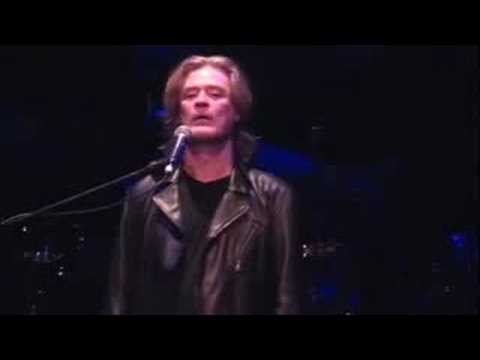 Wait For Me ~ Sara Smile (2002) - Hall & Oates