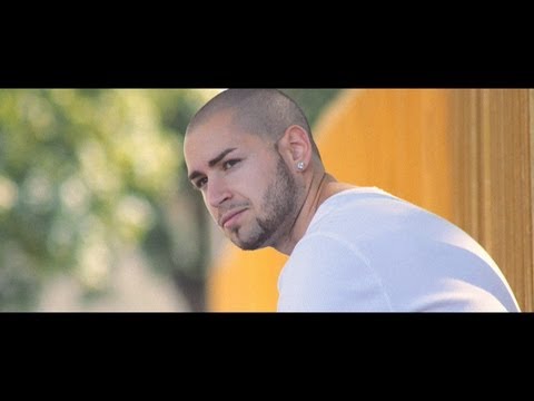 rhino - Rhino Facebook: http://www.facebook.com/rhinomusicc Fellépésszervezés, info: 0670 219 01 91 Rhino km. BeX - Mosoly A Régi | OFFICAL MUSIC VIDEO | Zene: Kierr...