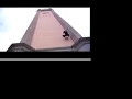 TRISTE CAMPANILE FUMANTE