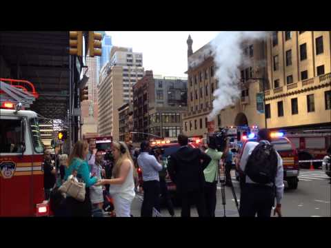 fdny - HERE YOU WILL SEE A MAJOR RESPONSE BY THE FDNY, NYPD & EMS SERVICES OF NEW YORK CITY TO A HIGH ANGLE RESCUE INVOLVING A WINDOW SCAFFOLDING UNIT THAT COLLAPSE...