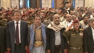 Yemen Parlamentosu dağıtıldı