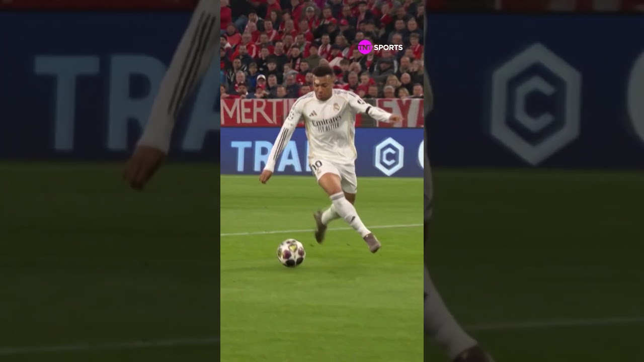 QUE PASSE PRECISO DO VINI JR! MBAPPÉ NÃO APROVEITO O BOLÃO DO BRASILERIO NA FRENTE DO NEUER #shorts