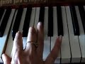 FORMAR ACORDES EN PIANO