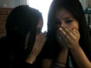 Two girls and one finger (Reaction)
