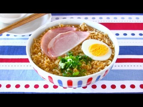 Ponyo - Have you seen the movie Ponyo (Ponyo on the Cliff by the Sea)? This video will show you how to make 3-Minute Instant Chicken Ramen with ham that Ponyo and Sō...
