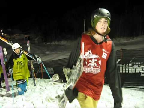 SnowboardSecretsTV - Killington, VT hosted Rails to Riches annual rail jam on December 11, 2010. Over 100 snowboarders and skiers entered. In Part 1 we watch the action on the ha...