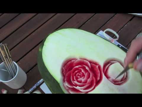 Watermelon carving 