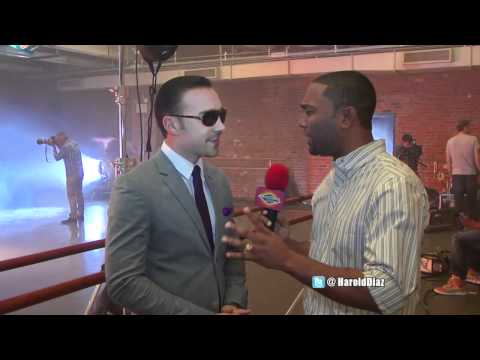 Entrevista A J Martin Por Ella detras de Camaras Behind The Scenes -
