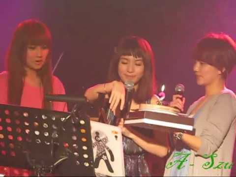 330 音樂田Hebe 11-慶生許願+SHE合唱圍巾+Selina祝壽詞