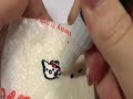 Ive been asked to do this tutorial so many times I finally found time to record it:) I used a technique 3TanjaJ3 showed in one of her tutorials, Ill be posting this video as a response if you want to see it:) What I Used: Plastic bag White Nail Varnish: www.rimmellondon.com Black and Fucshia Nail art Pens: cgi.ebay.co.uk Clear Nail Varnish Music by Kevin MacLeod: incompetech.com