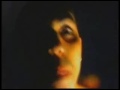 em 1993, o vzyadoq moe realiza seu primeiro videoclipe 