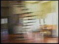 em 1993, o vzyadoq moe realiza seu primeiro videoclipe 