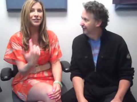 Ashlee interviews Comedian Harland Williams