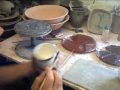 SIMON LEACH-Decorating mugs