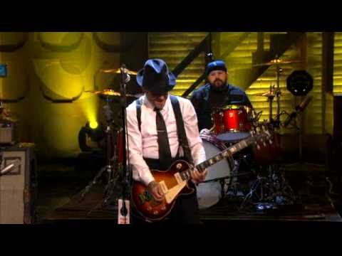 machine gun blues - In their second TV appearance of all time, Social D rocks out their hit !!