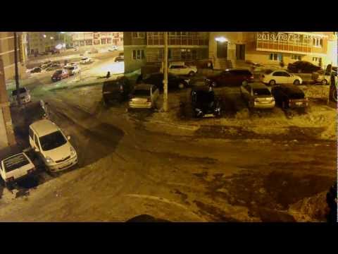 22.02.2013 Скручивание номеров на Чернышевского. Эпизод 1