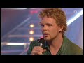 daniel lindstr�m singing glorius on sweden idol 2004