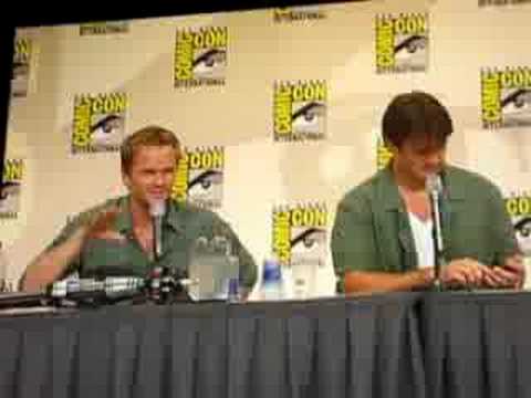 SD Comic Con - Dr. Horrible 06 - Nathan & NPH, van remote