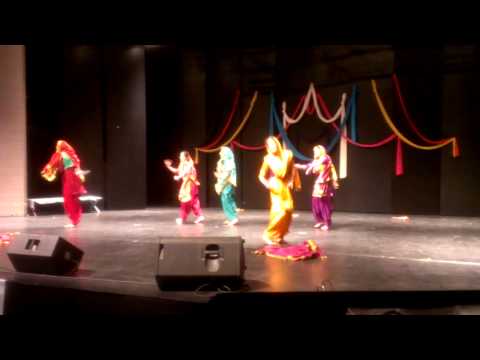 Bison Gidda at Raunak 2014