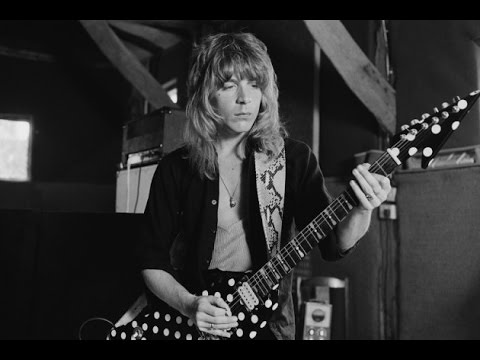 how to play ozzy osbourne crazy train