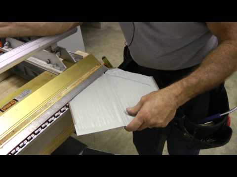 how to vent a pyramid hip roof