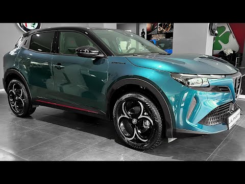 Alfa Romeo Junior (2025) - Bold, Attractive and Powerful SUV!