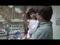 Mathilda and Daddy looking at Leonard