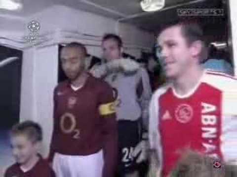 Thierry Henry tiene sentido del humor