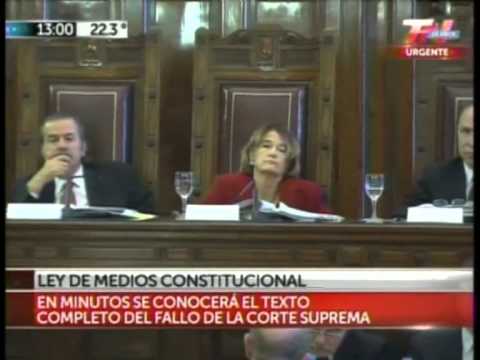 tn - A las 12:58 del martes 29 de octubre de 2013, la señal de cable TN, propiedad del grupo Clarín anunció de esta manera el fallo de la corte que declaró consti...