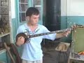 C'est à la fin du mois d'août 2006. J'en avais rêvé, je l'ai réalisé, me retrouver dans l'atelier d'un luthier Ouzbek.De très jolis instruments et des sonorités exceptionnelles qui chanterons encore et encore pour les futures générations...