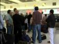 Nackt im Flughafen-Scanner