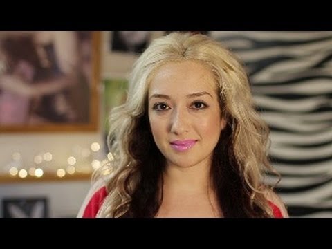 how to whiten satin that has yellowed
