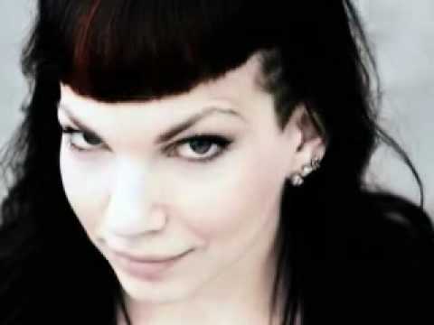 Hillbilly Moon Explosion - Little Lil.wmv