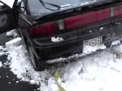 Wie man sein Auto nicht aus dem Schnee... - Viele haben es dieses Jahr bestimmt schon hinter sich, das Auto ist zugeschneit oder mit Schnee vom Winterdienst zugeschoben. Hier mal ein...