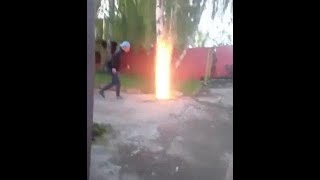 Seba wysadza pół ulicy wrzucając koktajl Mołotowa do szamba! Takiego efektu się nie spodziewał!