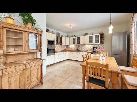 Video Rodinný dům 4+1 se zahradou a dvěma garážemi – Roztoky u Prahy, ul. Wolkerova