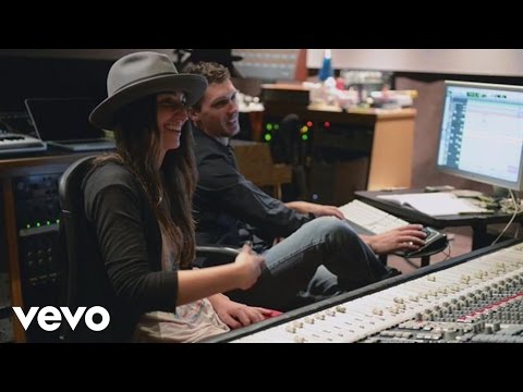 WATCH: A MUST SEE for Sara Bareilles fans!